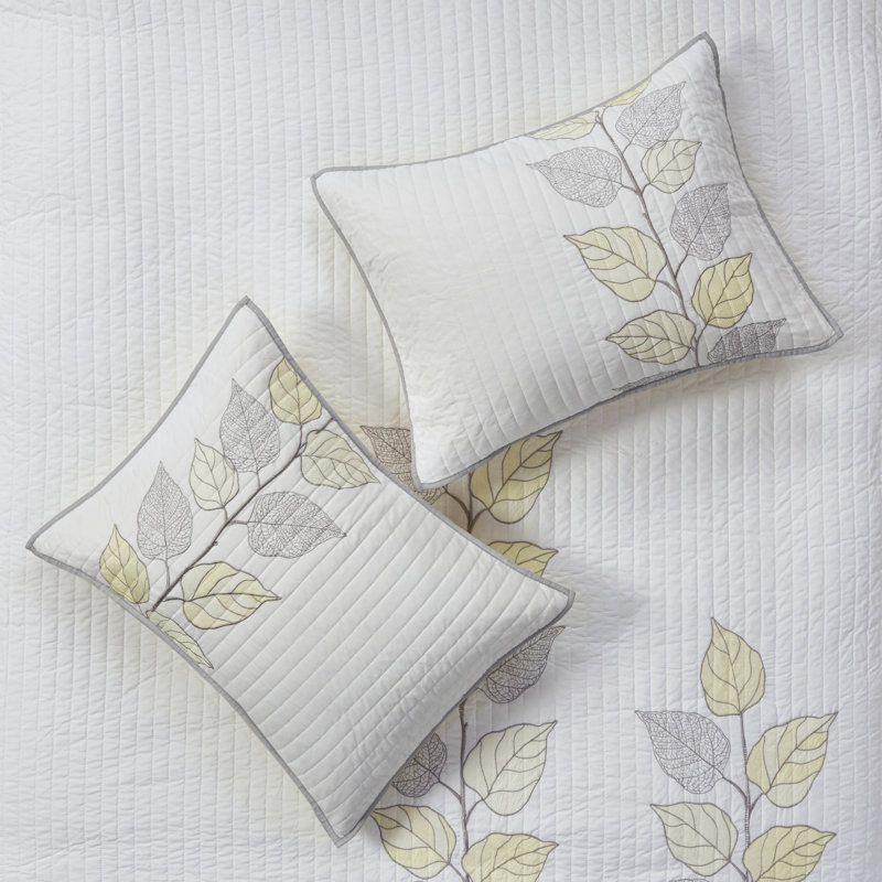 Caelie 6 Piece Embroidered Quilt Set with Throw Pillows, King/Cal.King Coverlet+2 King Shams+3 Throw Pillow, Yellow