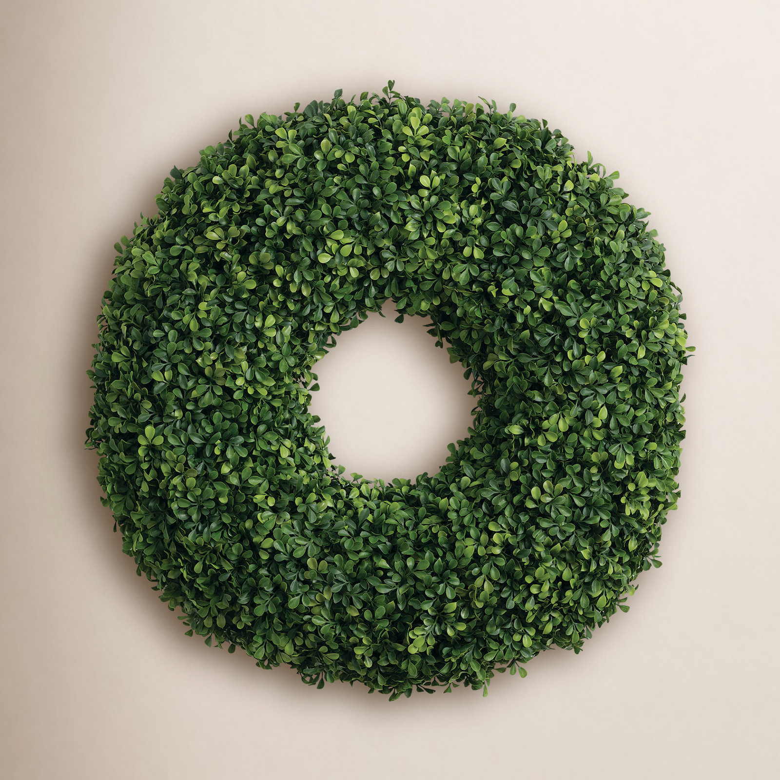 30" Artificial Boxwood Wreath