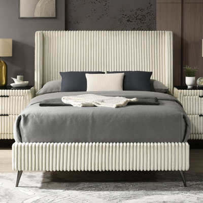 Grand lit de couleur crème - Revêtement en velours côtelé doux et large, tête de lit à oreilles confortable, chambre à coucher moderne, 4 lattes de bois dans un décor de chambre à coucher luxueux et distinctif,