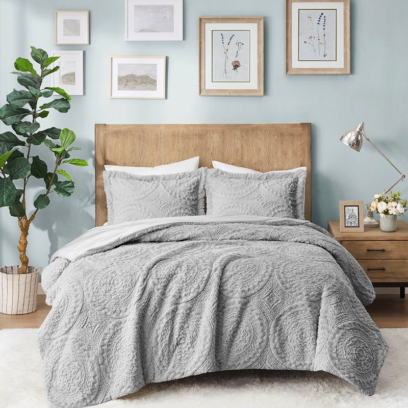 Édredon en fausse fourrure à motif médaillon double / grand brodé gris avec aspect Aspect ultra et option de lavage en machine