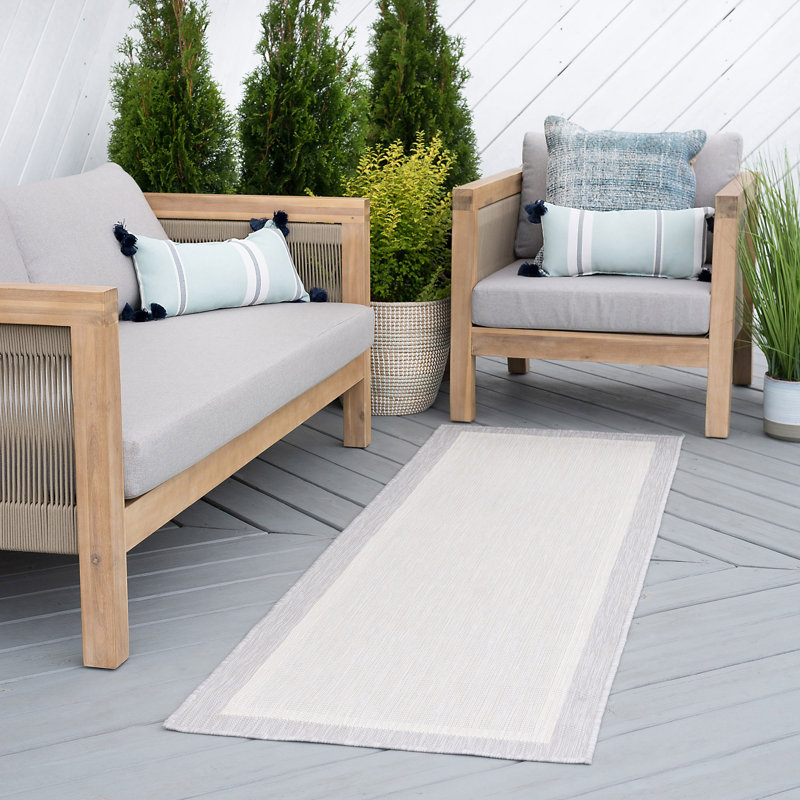 Deerwood Indoor / Outdoor Rug, Runner 2'8" x 9'10"