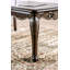 Table basse de style traditionnel avec pieds incurvés, design sculpté, structure en bois massif, finition Java