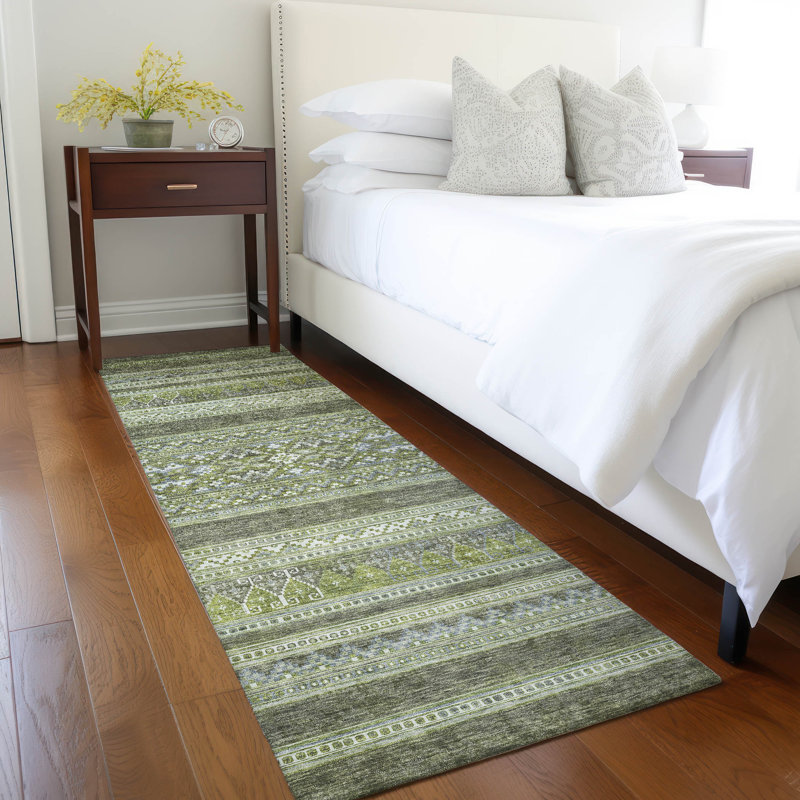 Myiakya Washable Southwestern Indoor / Outdoor Rug, Runner 2'3" x 7'6"