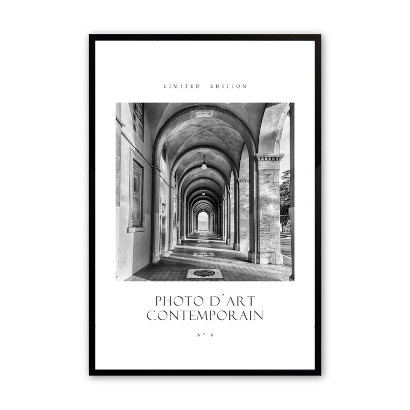 Chelbi Whispers Of Time, impression sur papier par Design Fabrikken, H 14 po x l 11 po x P 1,25 po, Noir satiné