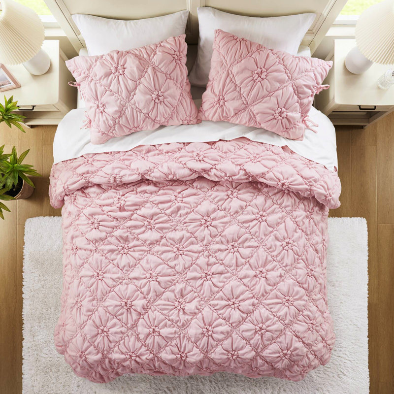 EC-DCDBBFBF3965-C Bedding