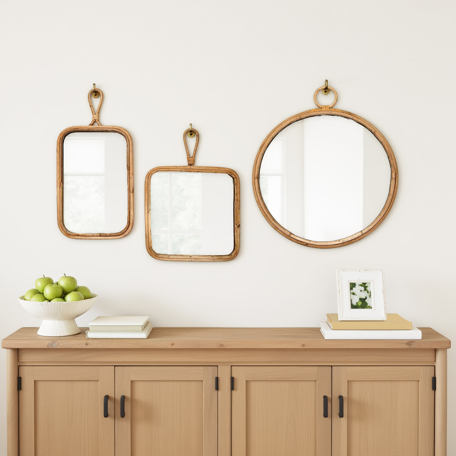 18" Wall Mirror