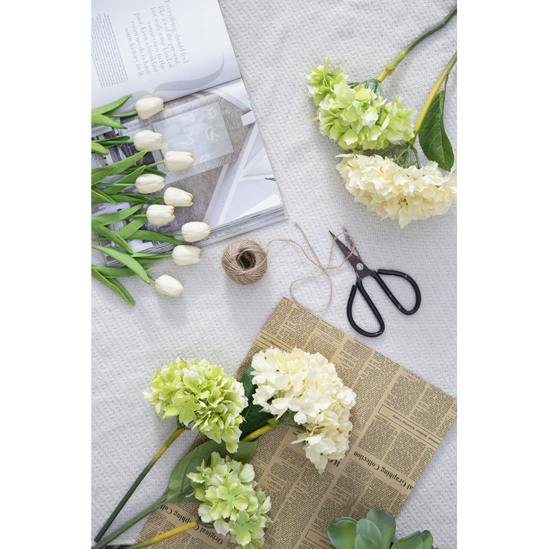 Ensemble de 12 hortensias avec feuilles 34 "Almost-Real - crème