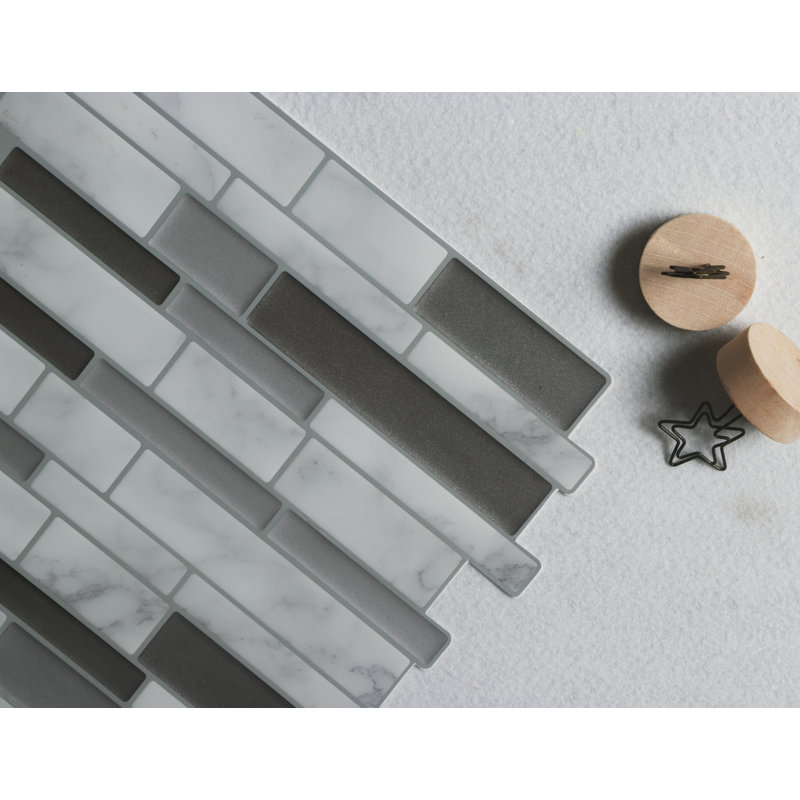 Kumail Peel and Stick Mosaic Tile