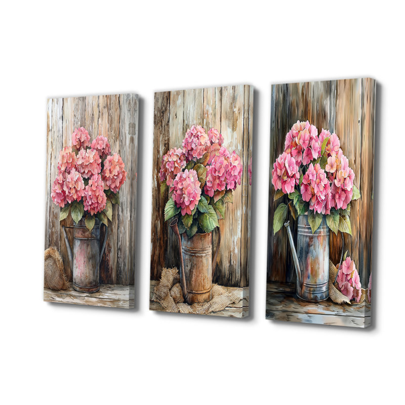 Rustic Hydrangea Bouquet At The Barn I - Hydrangea, reproduction d'art sur toile, 3 pièces, H 32 po x l 48 po, Toile tendue
