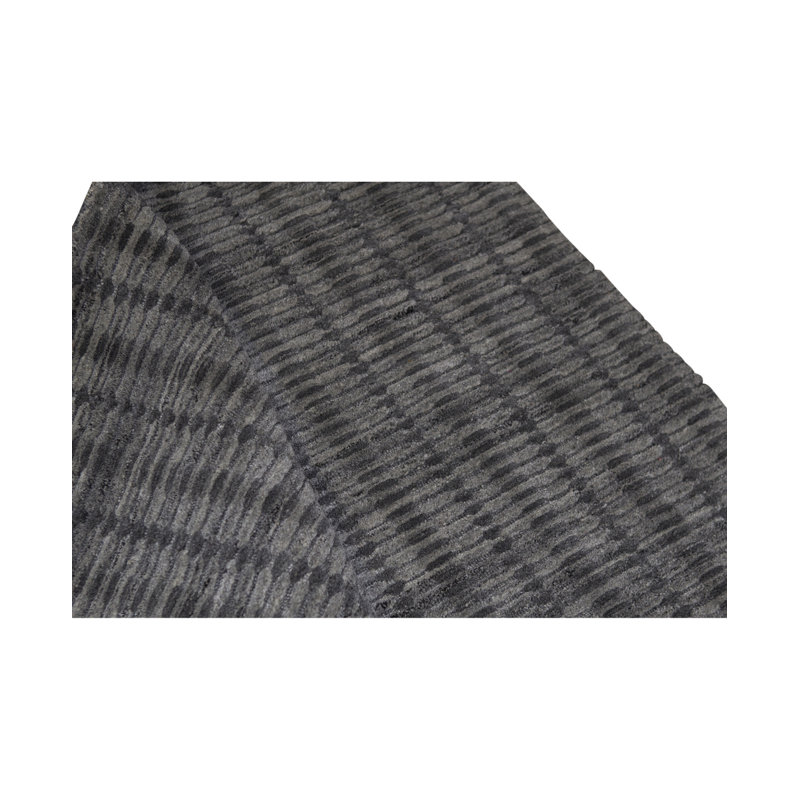 Tapis noir de haute qualité noué à la main