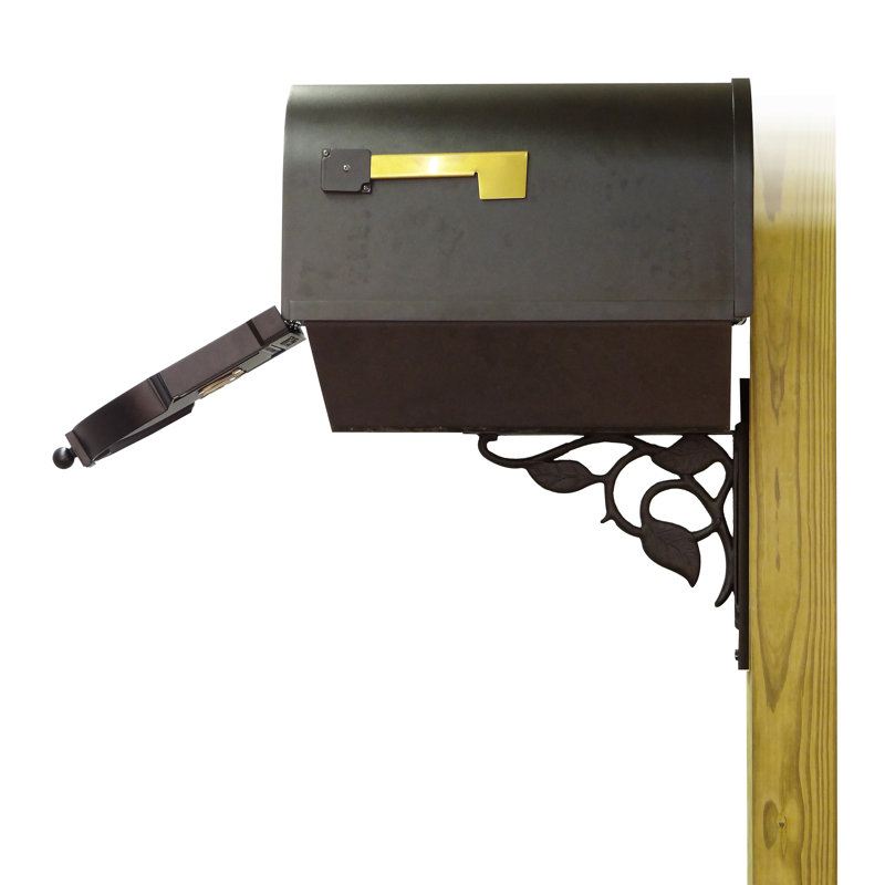 Berkshire Aluminum Post Mounted Mailbox