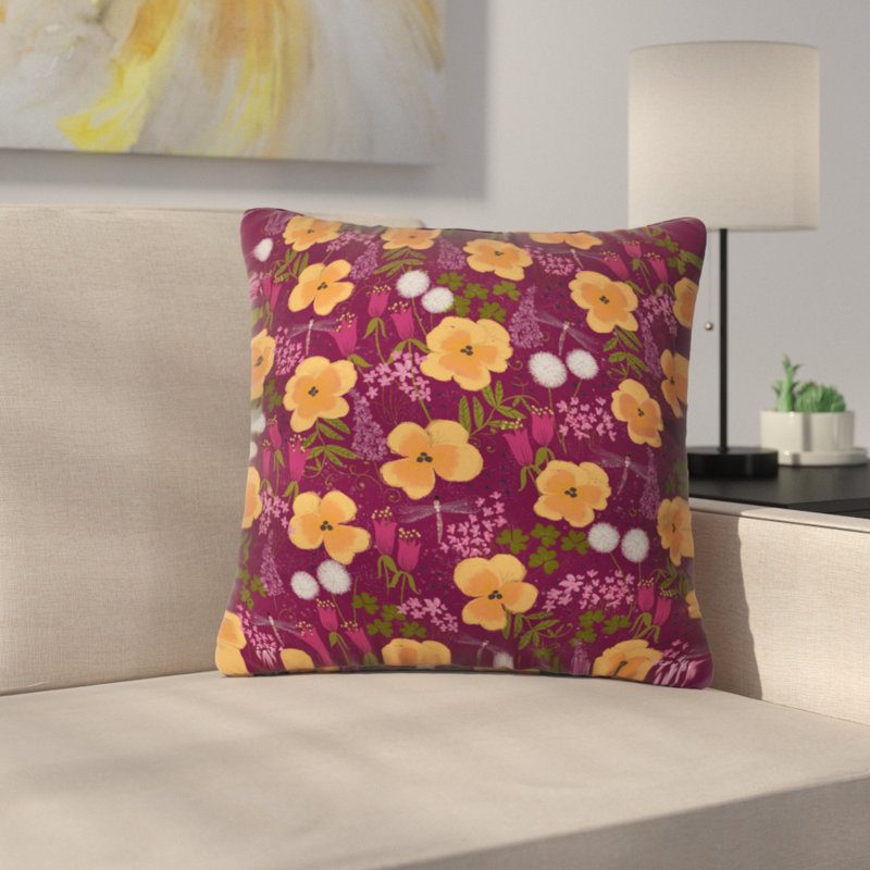Coussin Dandelions and Wild Pansies, 16 po x 16 po