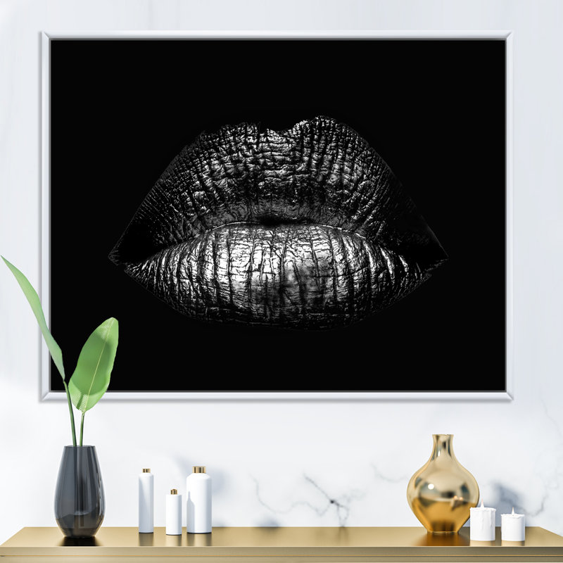 Lèvres féminines sexy dorées - photographie sur toile, H 24 po x l 32 po x P 1 po, Cadre flottant blanc