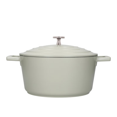 MasterClass Non-Stick Cast Aluminum Round Casserole Dish with Lid