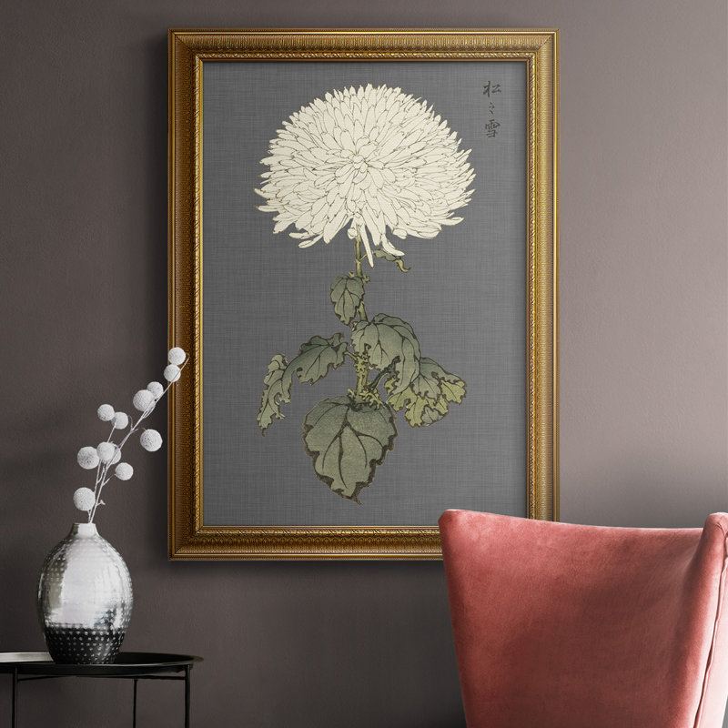 «Dramatic Ivory Mums I», toile encadrée de qualité supérieure - prête à être accrochée, H 36 po x l 24 po x P 2,5 po