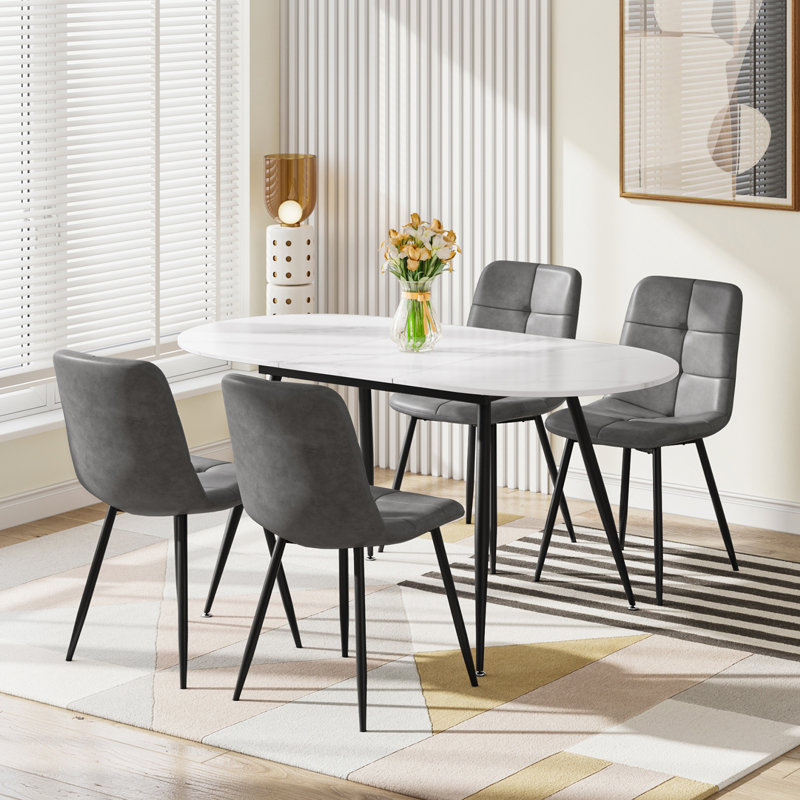 4 - Person Extendable Dining Set, Grey