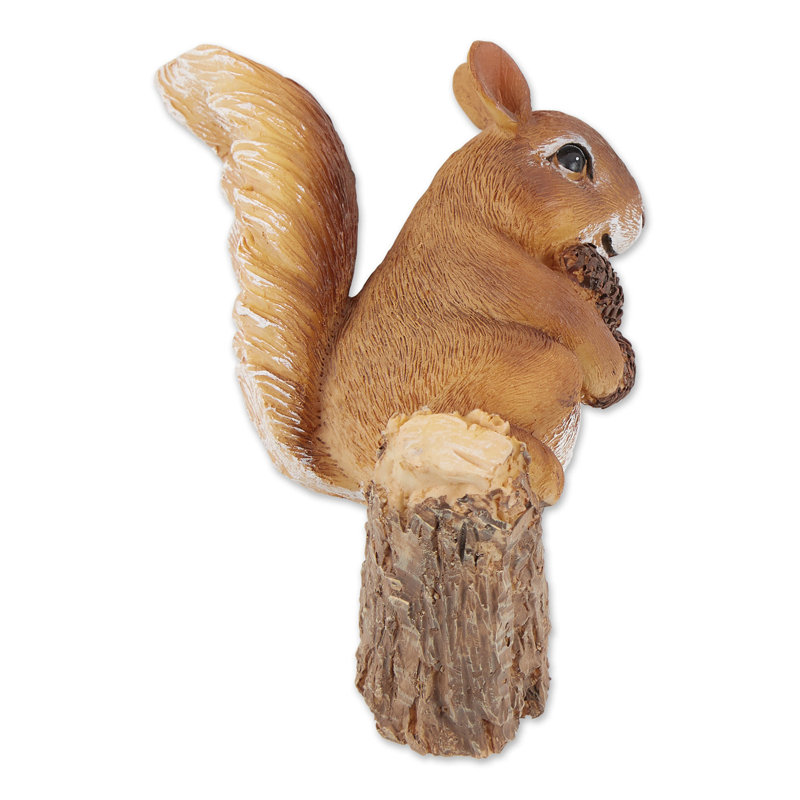 GATHERING SQUIRREL TREE DECOR