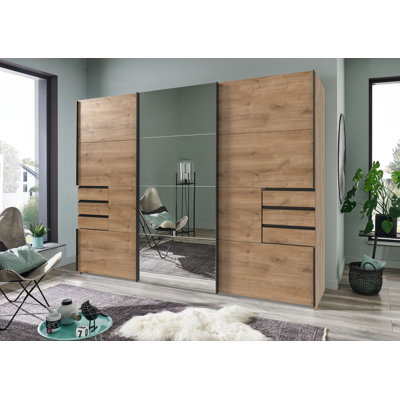 Lacreshia 3 Door Wardrobe