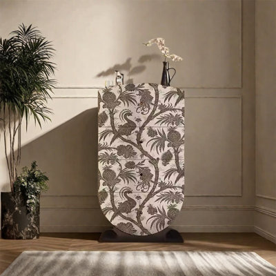 Armoire de rangement en bois avec quatre grands tiroirs