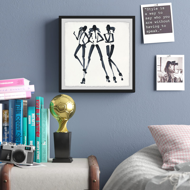 «Fashion Avant» par Marmont Hill - reproduction de cadre photo sur papier, H 18 po x l 18 po