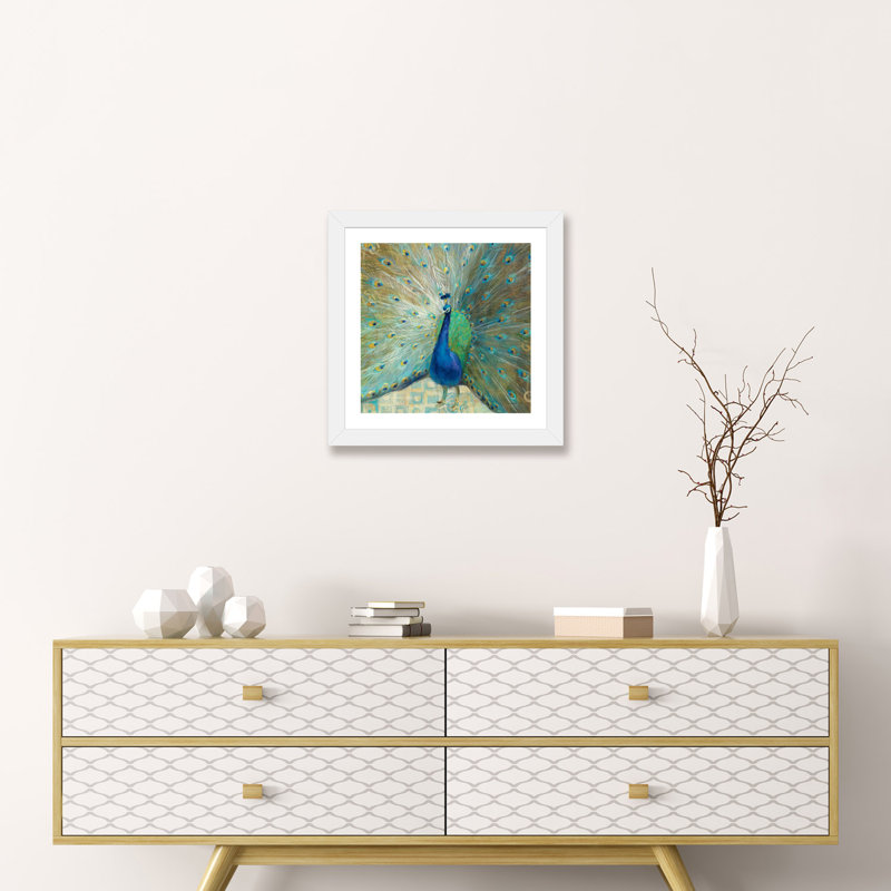 Paon bleu sur or par Danhui Nai - reproduction d'art, H 16 po x l 16 po x p 1 po, Papier encadré blanc