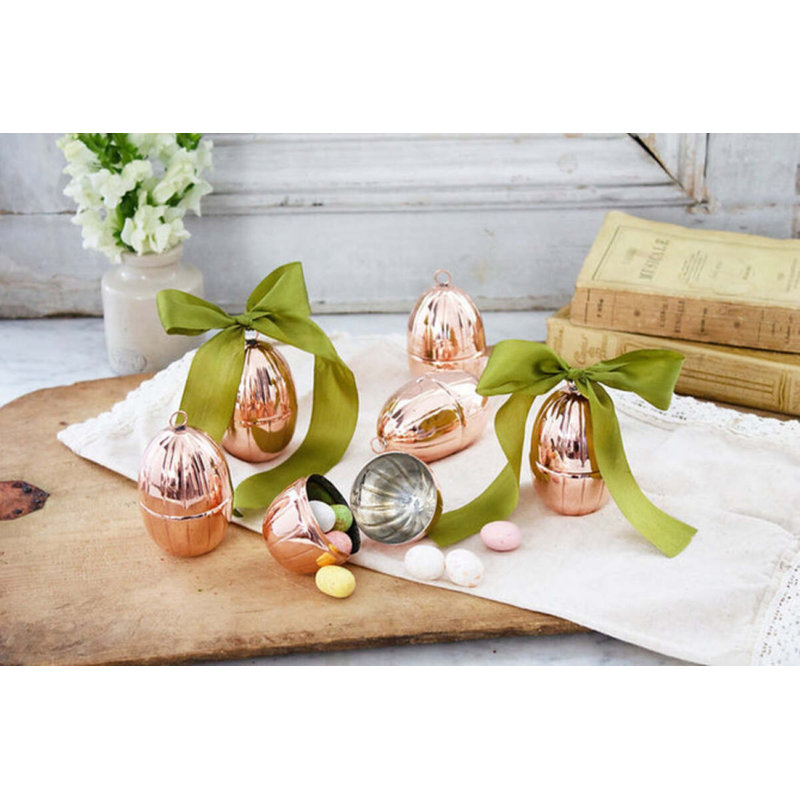 Coppermill Kitchen Vintage Inspired Fluted Egg Ornament