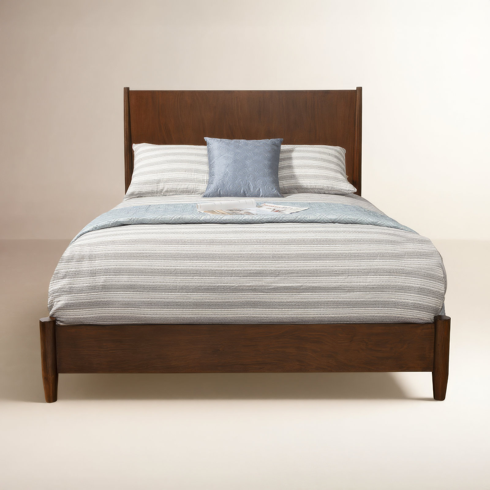 Williams Mahogany Bed, King, Walnut