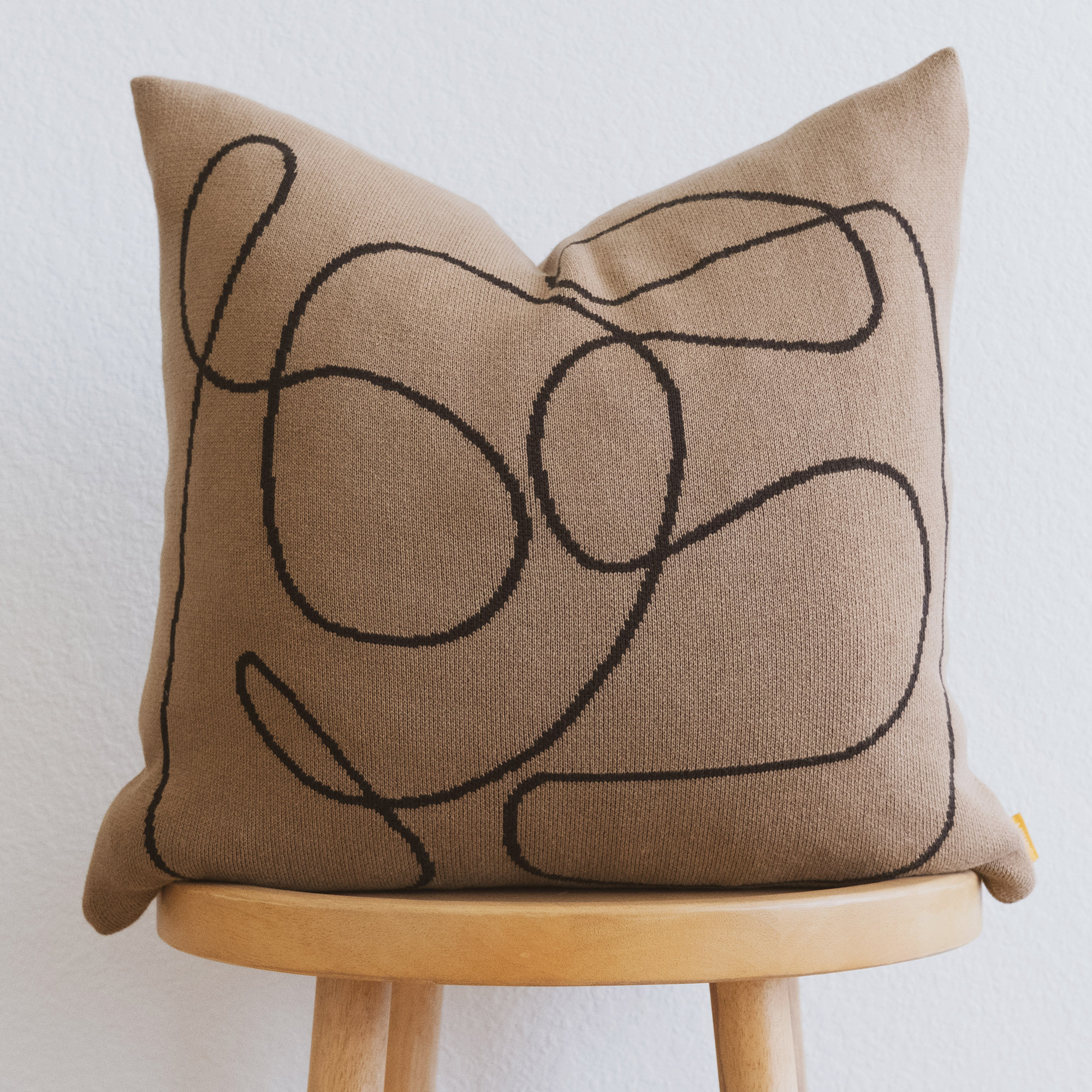 Lismore Cotton Pillow Cover, Brown