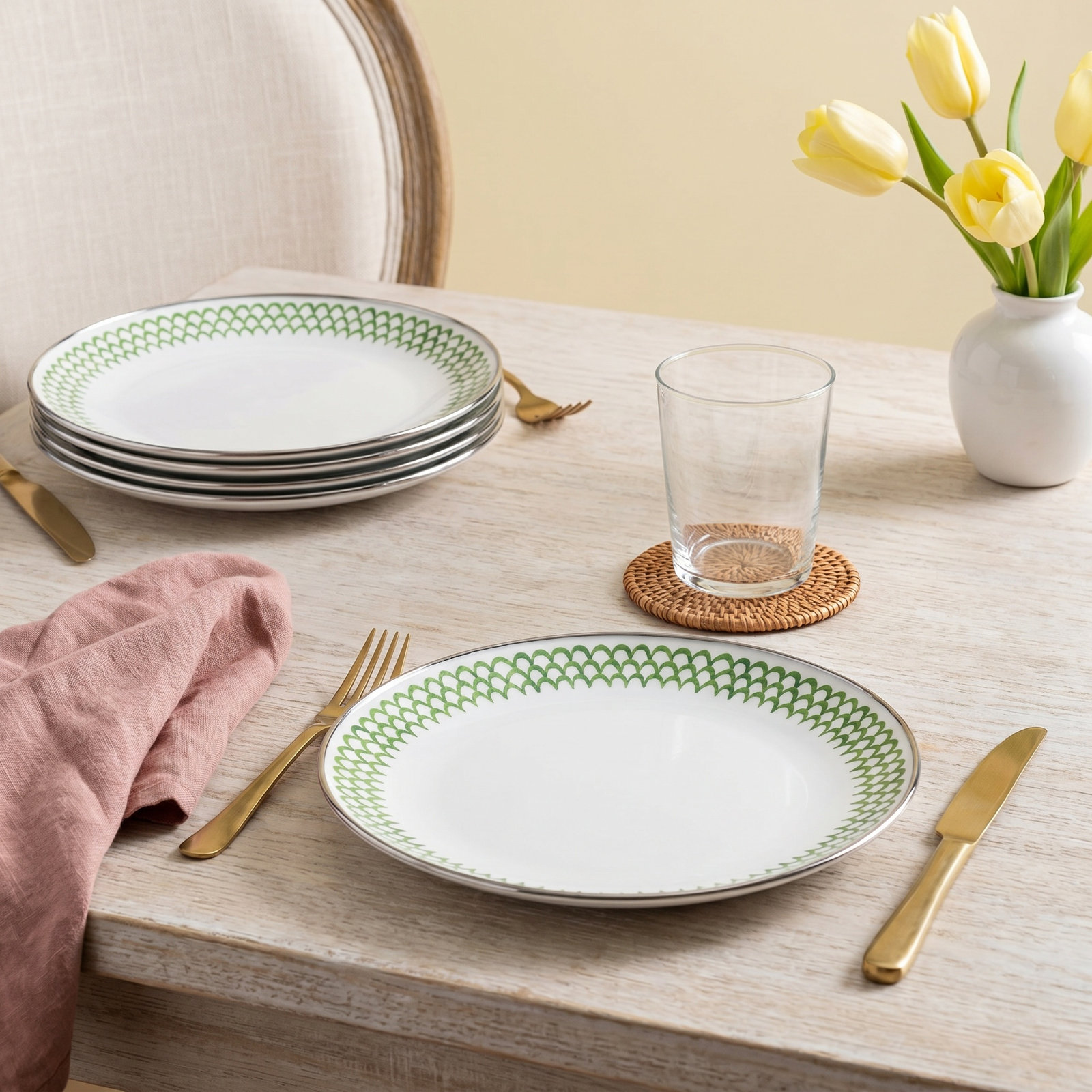 Green Scallop 8" Salad Plate