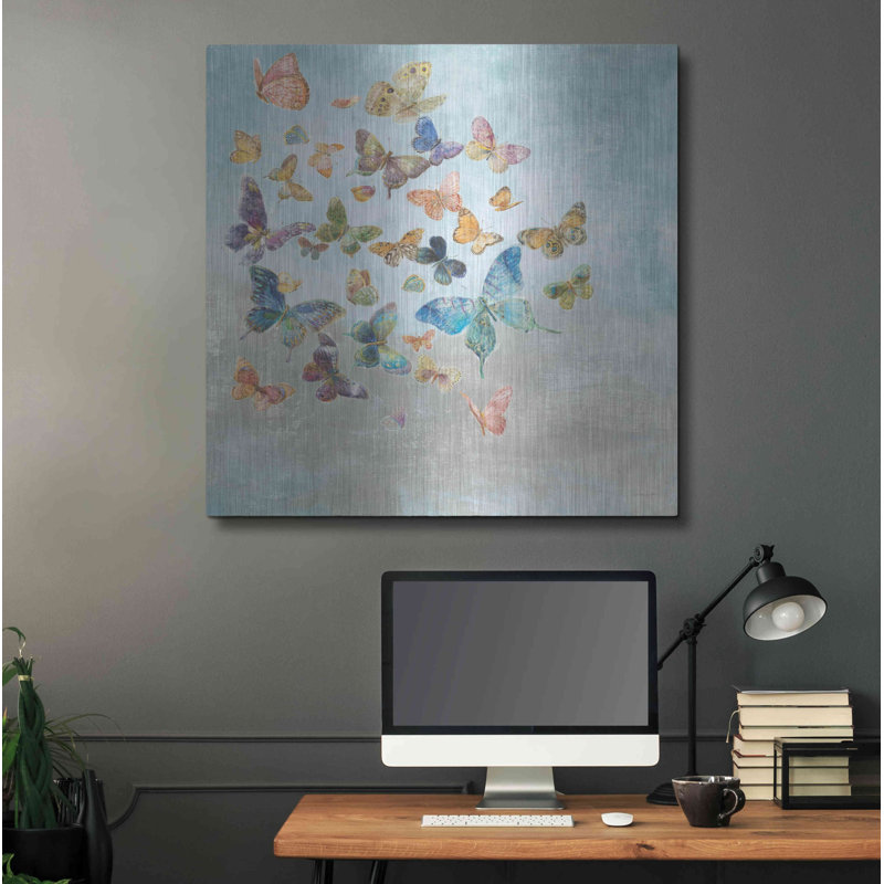 «Beautiful Butterflies V3 Square» par Danhui Nai, H 36 po x l 36 po