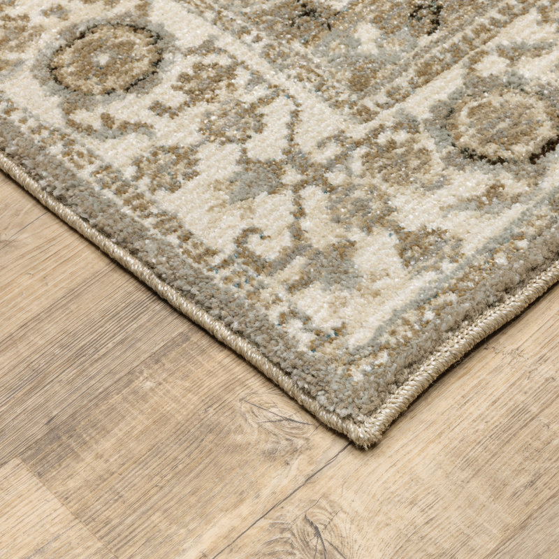 Tapis gris Alair Borders, Rectangle 6 pi 7 po x 9 pi 6 po