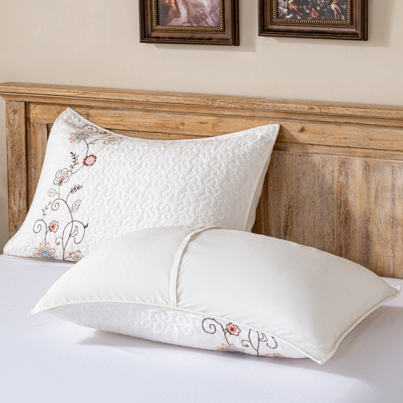 Premium 100% Cotton Embroidered Floral Washed Quilt Set – Soft & Breathable, Queen/King, Queen Quilt + 2 Standard Shams