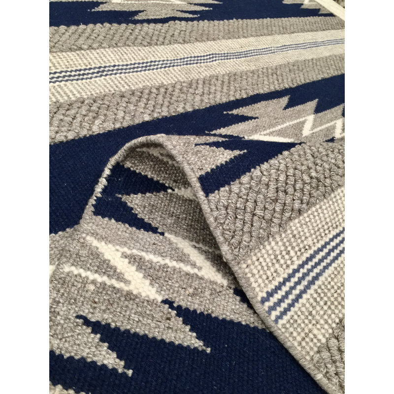 Etta Wool Southwestern Indoor Rug, Rectangle 5' x 7'6"
