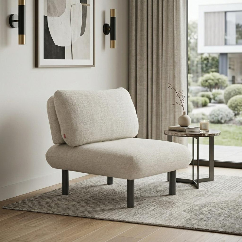 Chaise d'appoint en tissu beige Gracie Mills