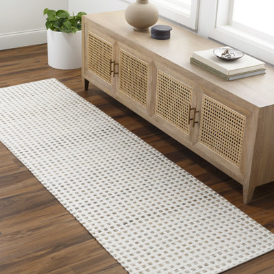 Gilson Hand-Woven Beige Geometric Rug