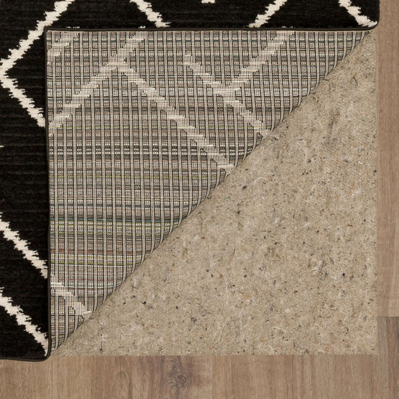 Tapis noir en polyester tissé à motif géométrique Karastan Rugs Traverse, Rectangle 6 pi x 9 pi