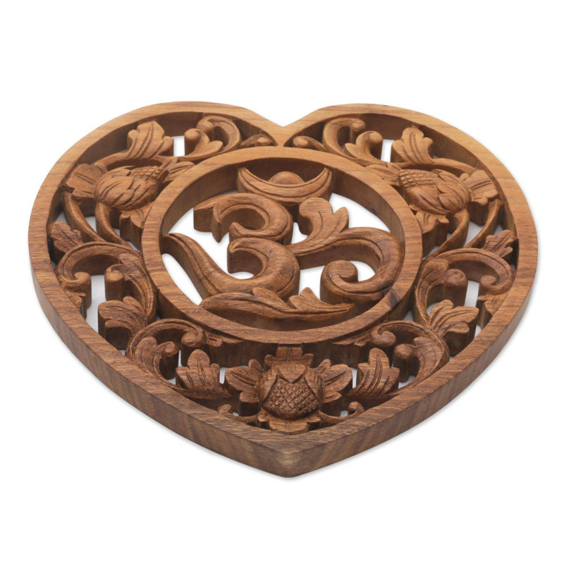 Panneau de suspension en bois om love