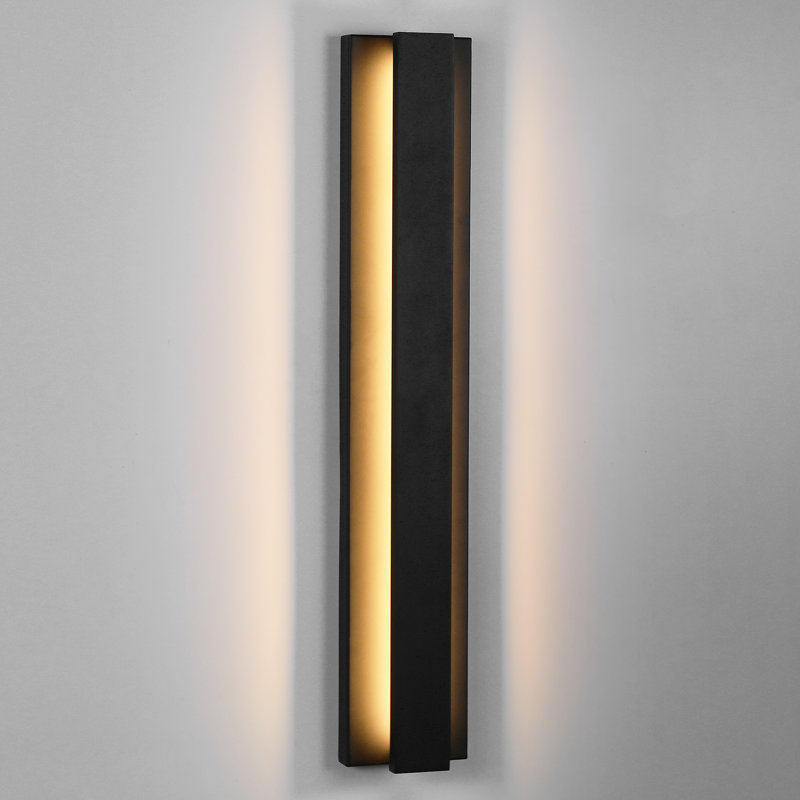 Jayeda LED Wall Light with Back Plate, 31.5'' H x 5.5'' W x 3'' D
