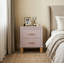 Table de chevet 2 tiroirs Premium avec poignées en métal pour la chambre à coucher et le salon-130574789