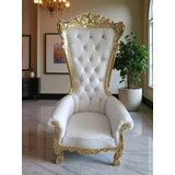 Guesno Club Chair