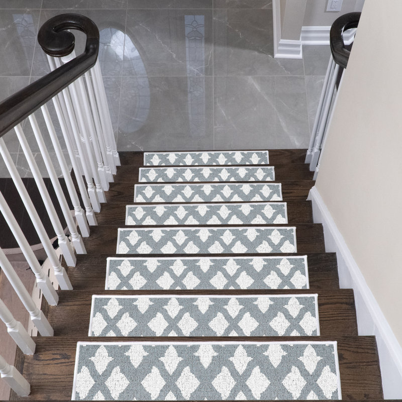 Rainsburg Non-Slip Stair Tread, Gray