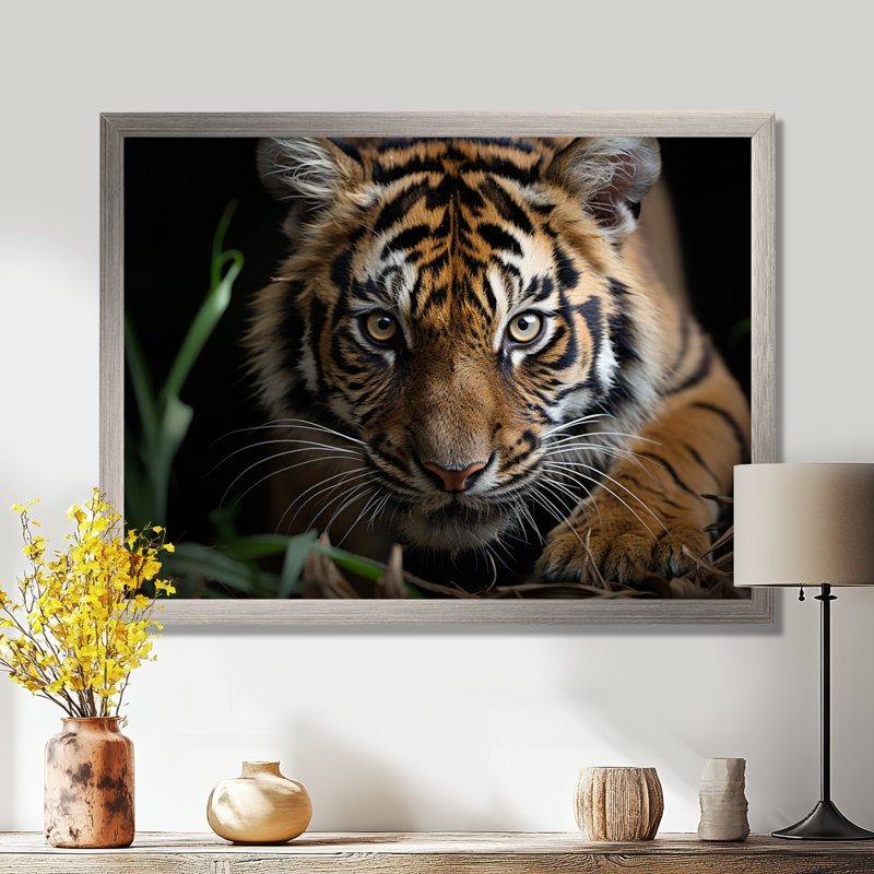 Portrait de tigre brun - art mural tigre, Cadre simple argenté, H 34 po x l 44 po x P 1,5 po
