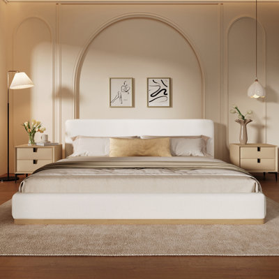 Lit tapissier contemporain Tate avec tête de lit matelassée et lattes en bois