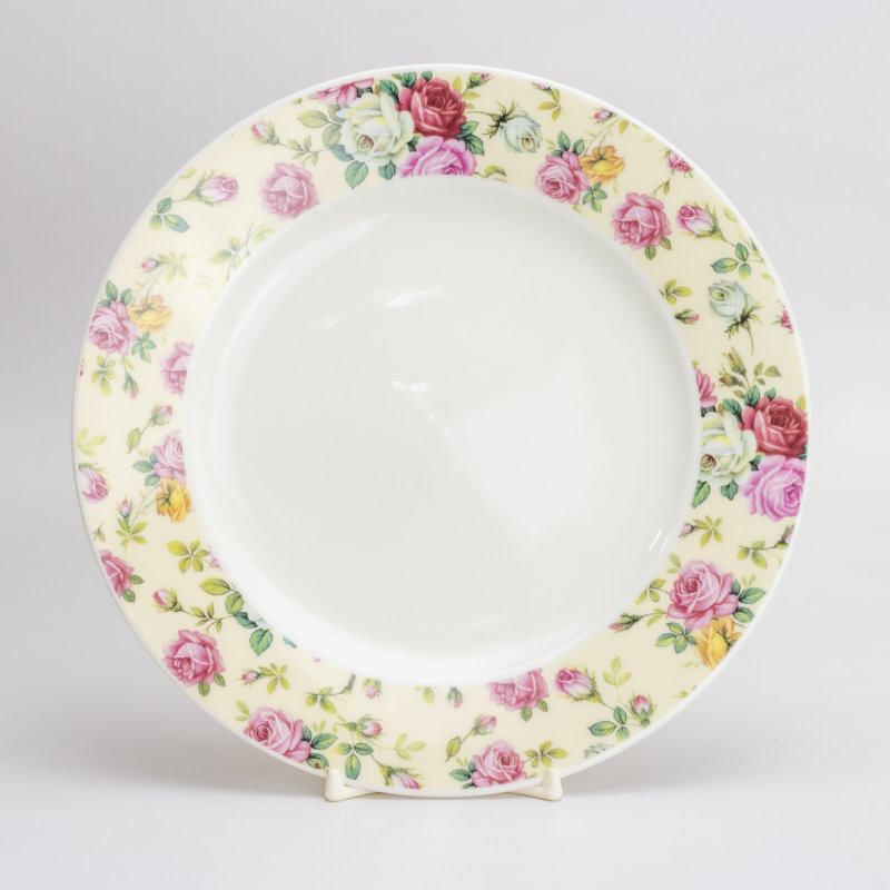 Collection Classic Rose Chintz - Ensemble de 4 assiettes à salade crème et chintz crème