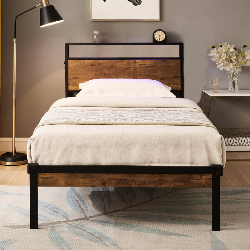 Lit plateforme en métal avec tête en bois / - Avantage, pas de sommier tapissier nécessaire, espace de rangement sous le comptoir, assemblage simple, tête de lit noir / brun / option, Exigence, disponibilité, facile