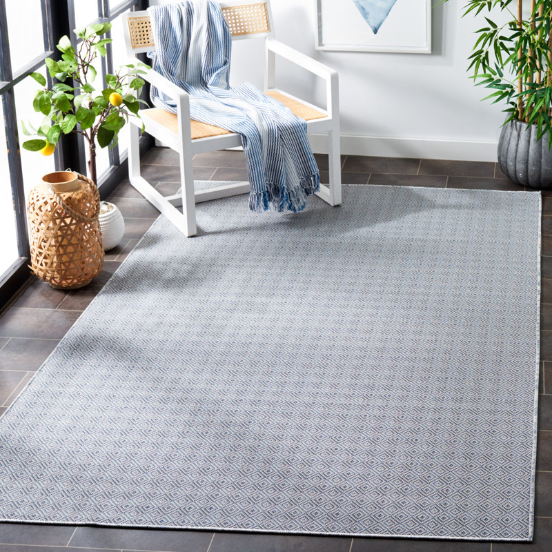 Fairlaine Performance Geometric Indoor/Outdoor Area Rug, Rectangle 5'1" x 7'6"