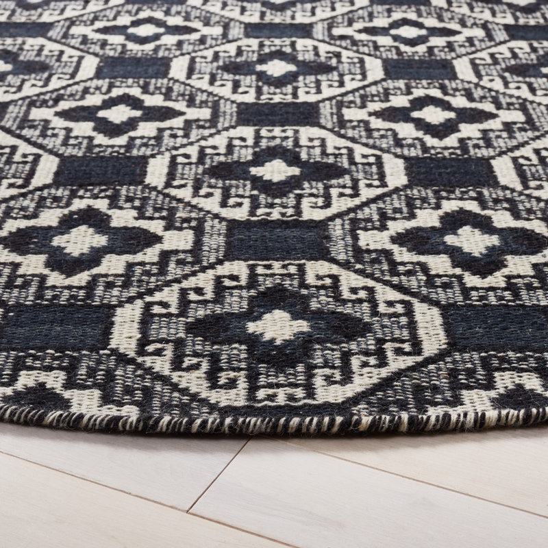 Tapis Kilim, Rond 6 pi