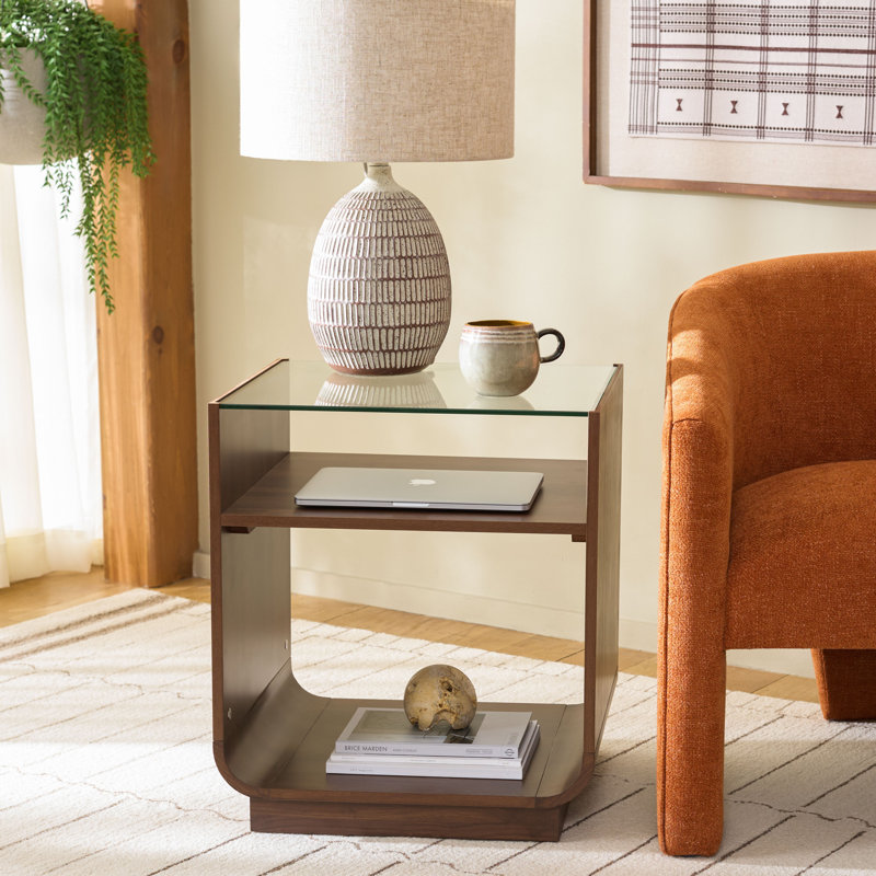 Table d'appoint Acres, Noyer