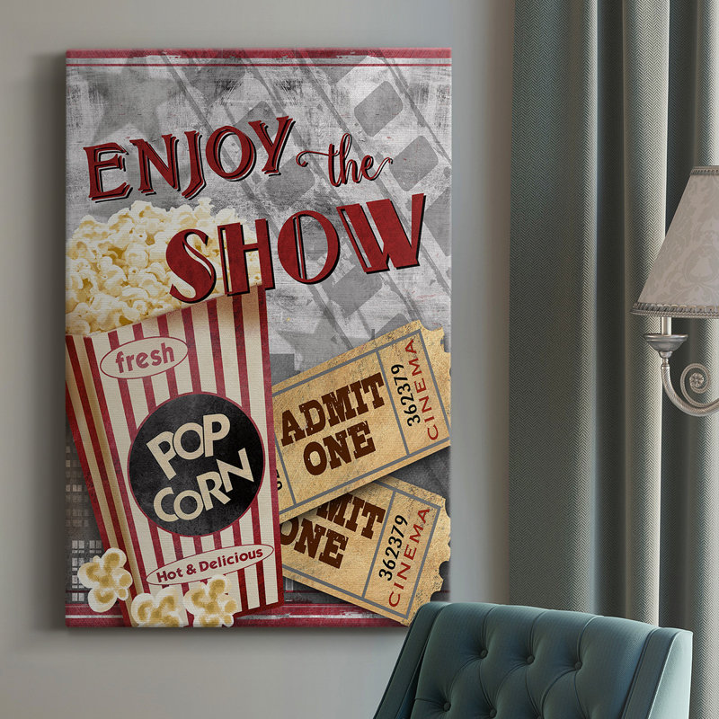 «Movie Night I», impression sur toile tendue, H 60 po x l 40 po x P 1 po