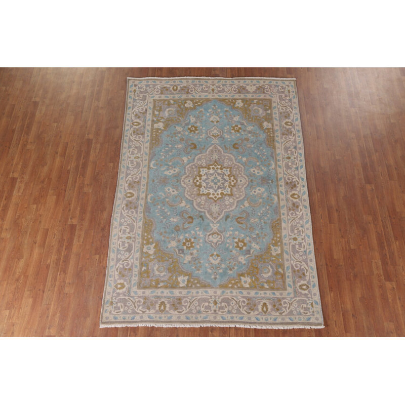Tapis bleu sur-teint traditionnel 6 x 9